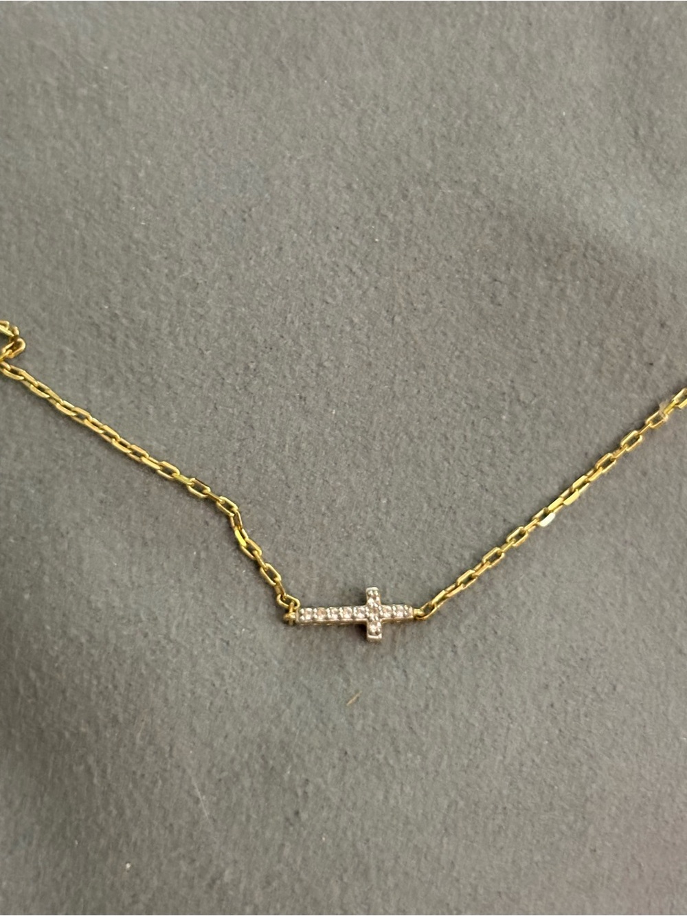 Kendra Scott Gold Chain .95 sterling Necklace with Clear Stone Cross